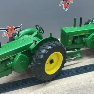 1:16 Tandem John Deere Model 80 Tractors.