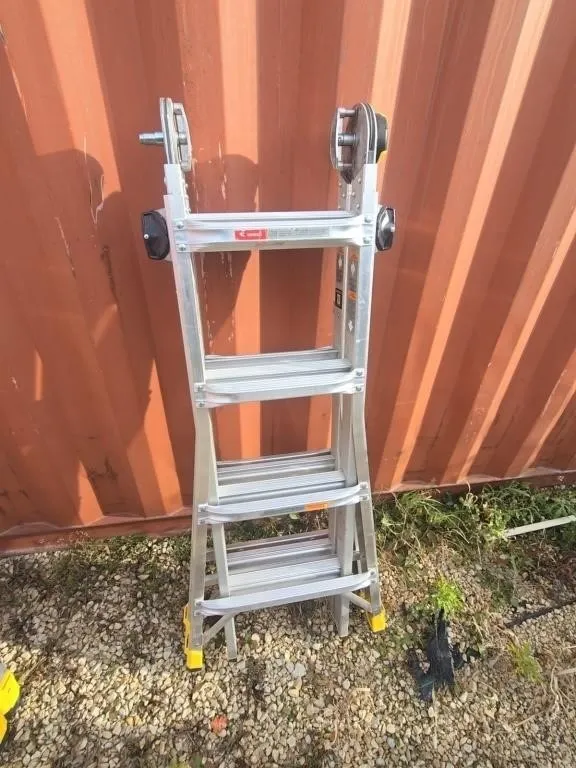 Aluminum Multi-Position Folding Ladder