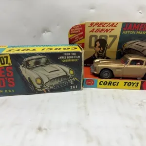 Corgi Toys 261 James Bond Aston Martin DB5 w Boxes