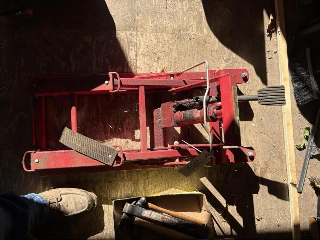 Larin Motorcycle Jack