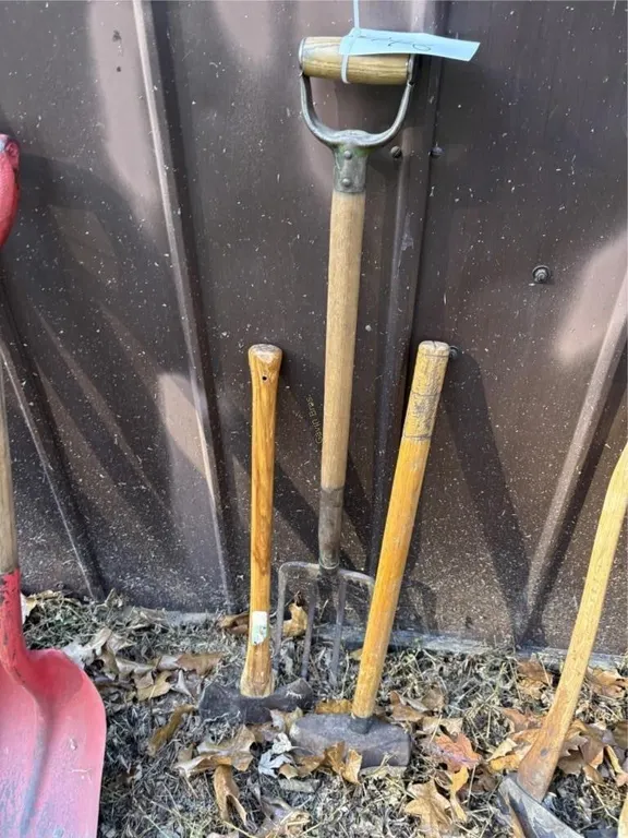 Splitting Maul, Axe, Pitch Fork