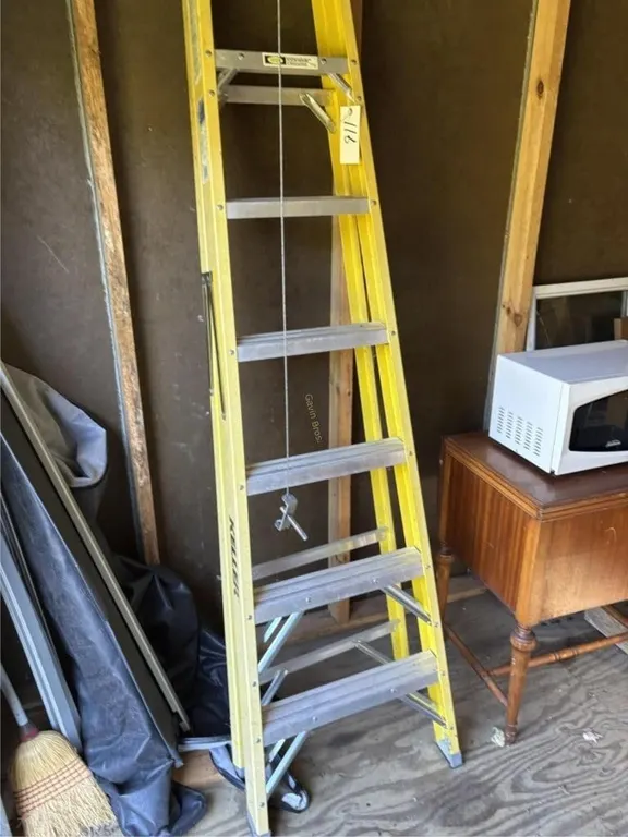 Keller 7' Ladder