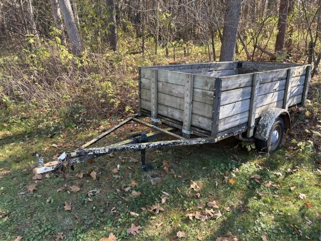 7' x 4' Utility Trailer