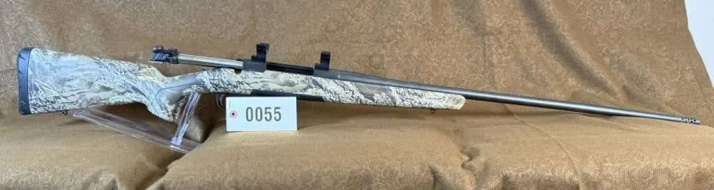 Browning X Bolt 7MM Rem Mag with scope rings