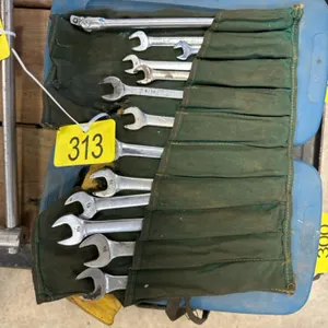 Snap on wrench set