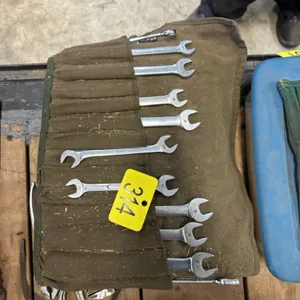 Snap on wrench set